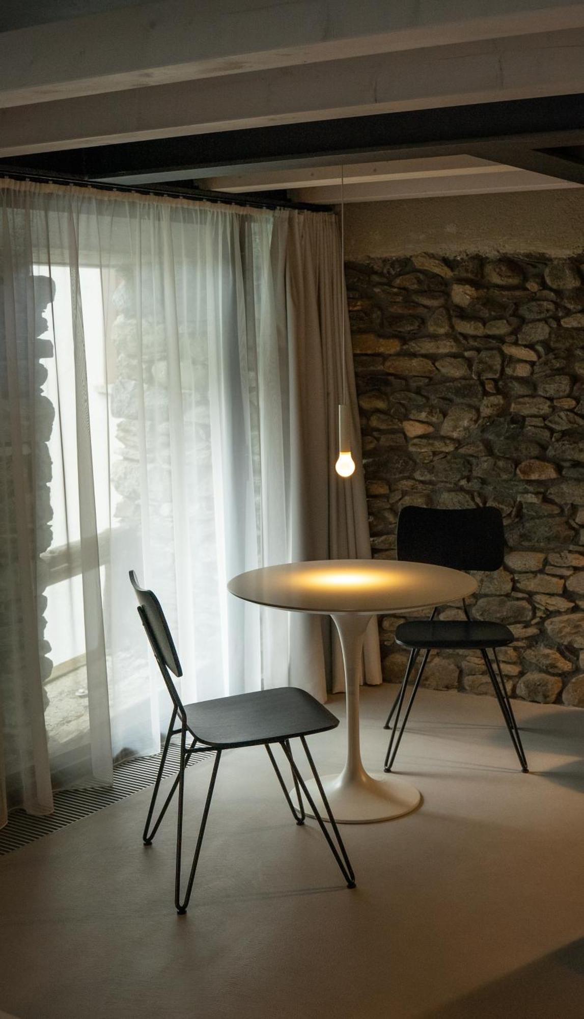 V&V Rentroom Design Gignod Habitación foto