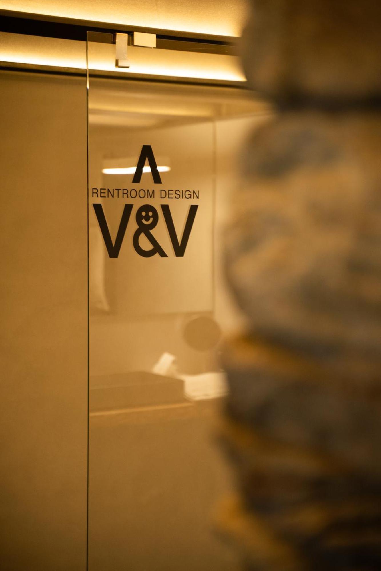 V&V Rentroom Design Gignod Habitación foto